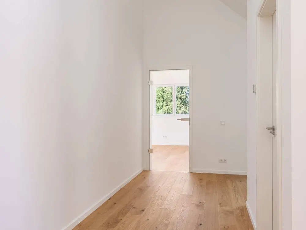 Zum Erstbezug: 3-Zimmer-Wohnung mit Dachterrasse in ruhiger Lage