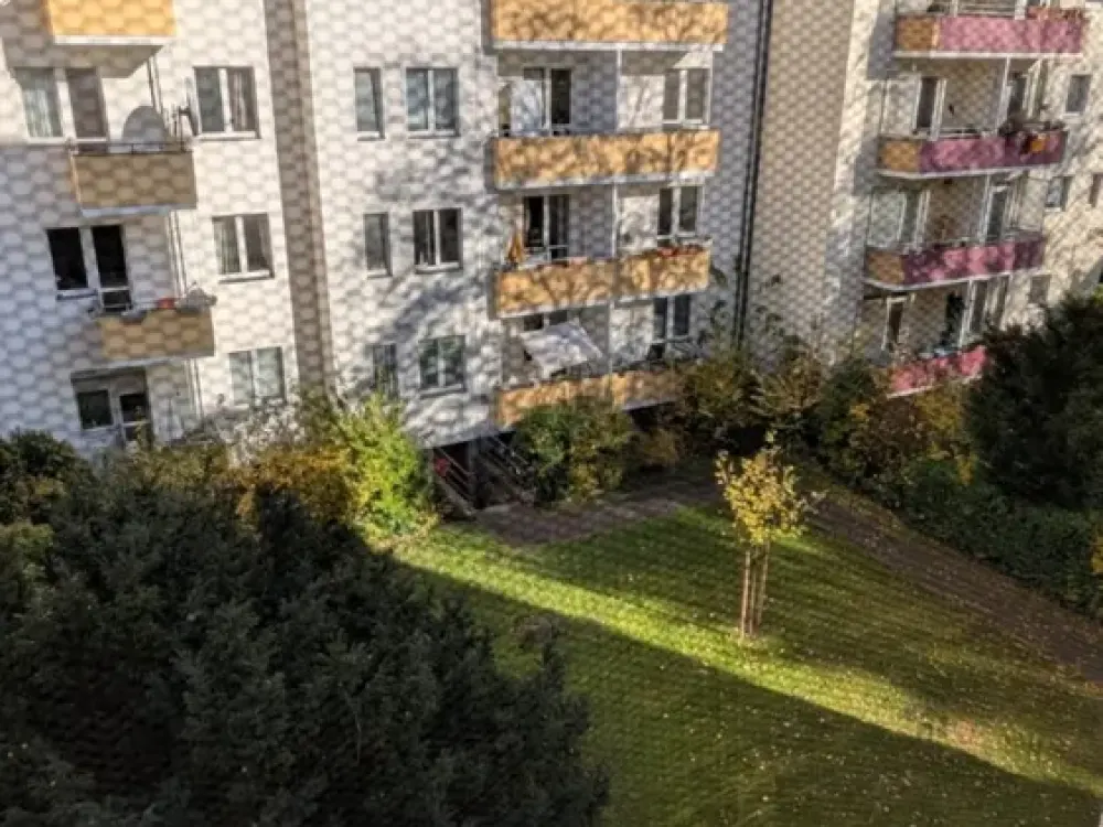 Wunderschöne, sanierte 2-Zimmer-Wohnung im Grünen, 54 m² am Weigandufer