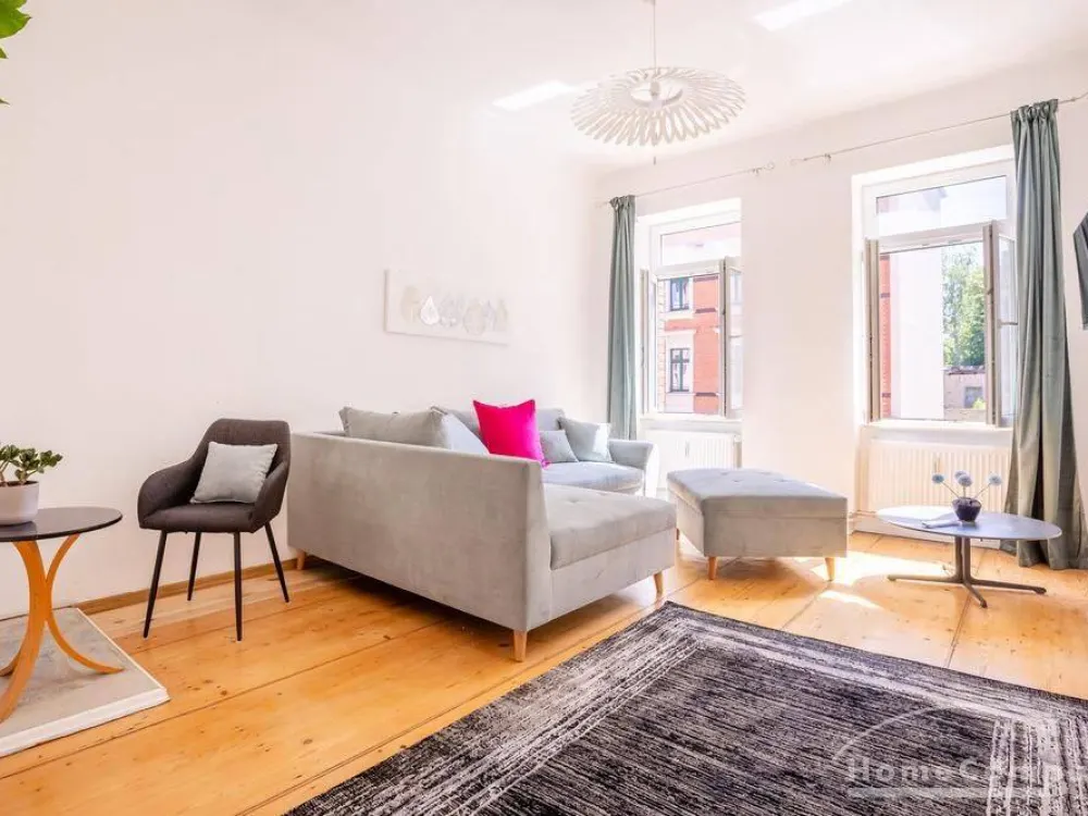 28043 HomeCompany Möbliert/Furnished 4-Zimmer Wohnung in Leipzig max. 6 Personen