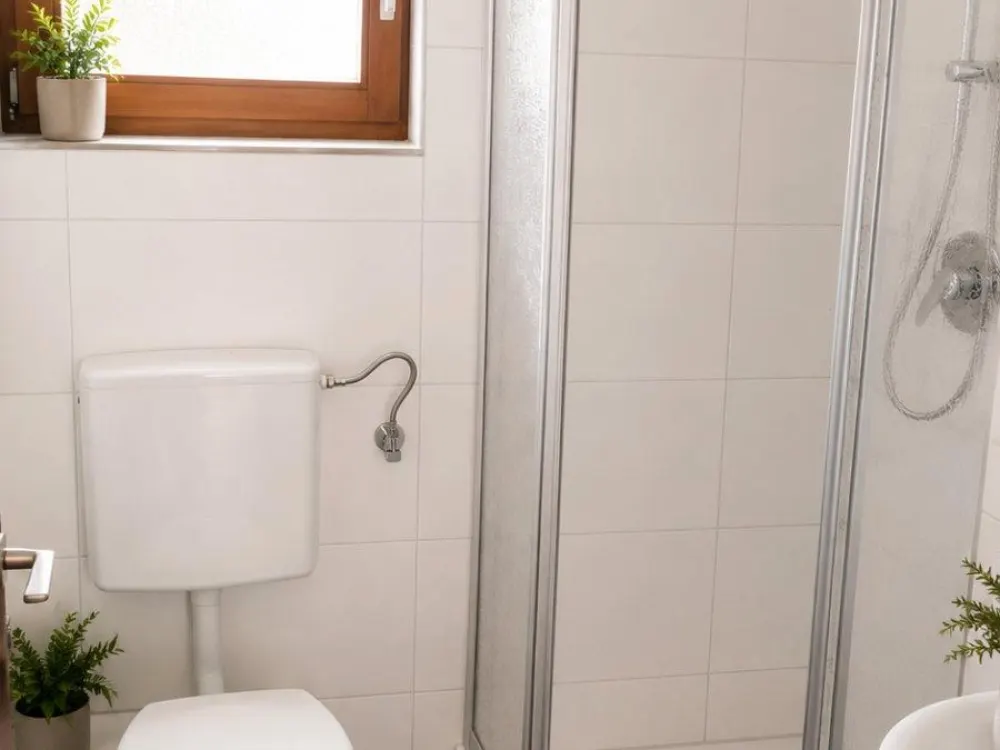 Vermiete möbliertes Apartment Renningen ideal Pendler, Praktikant