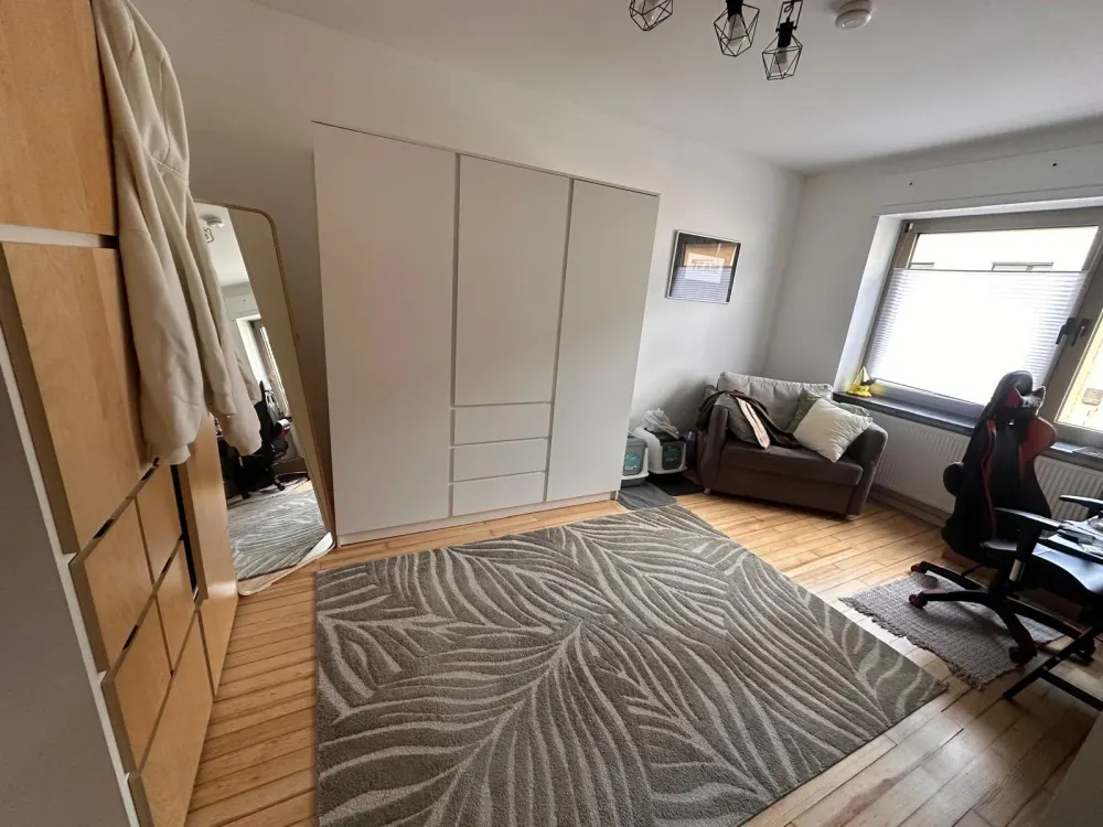 Frisch sanierte 4 ZKB-Wohnung mit Terrasse
