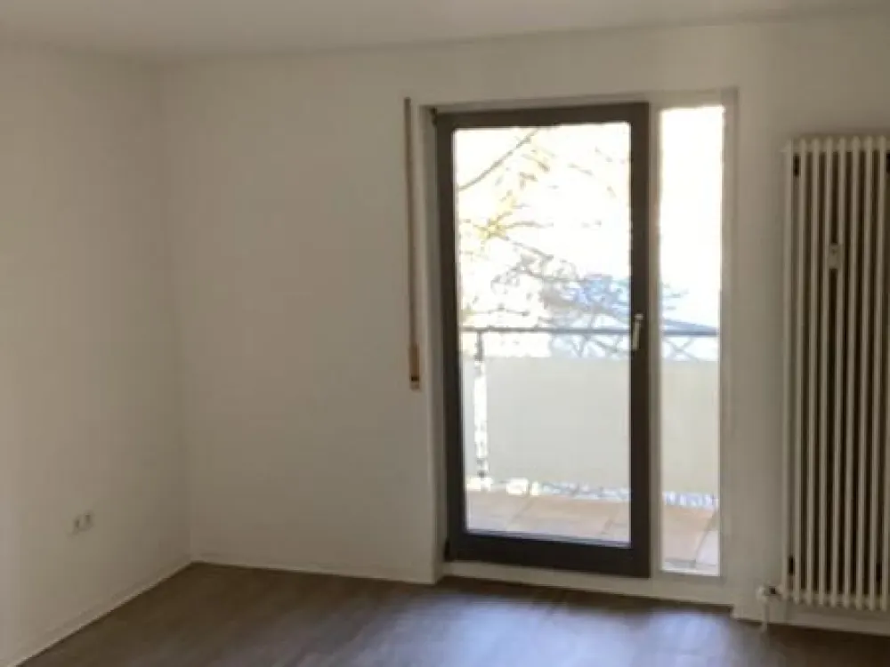 Gelegenheit: schöne ruhige 2-Zimmer-Wohnung