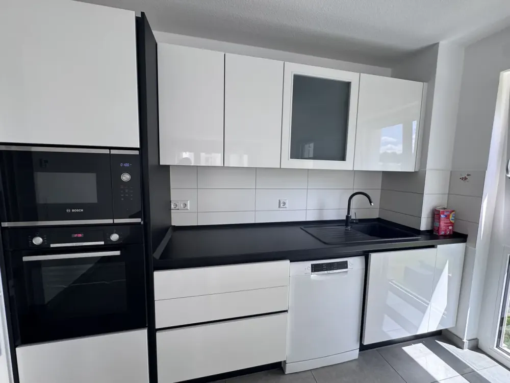 Helle 3,5-Zimmer Wohnung mit Balkon in Fellbach