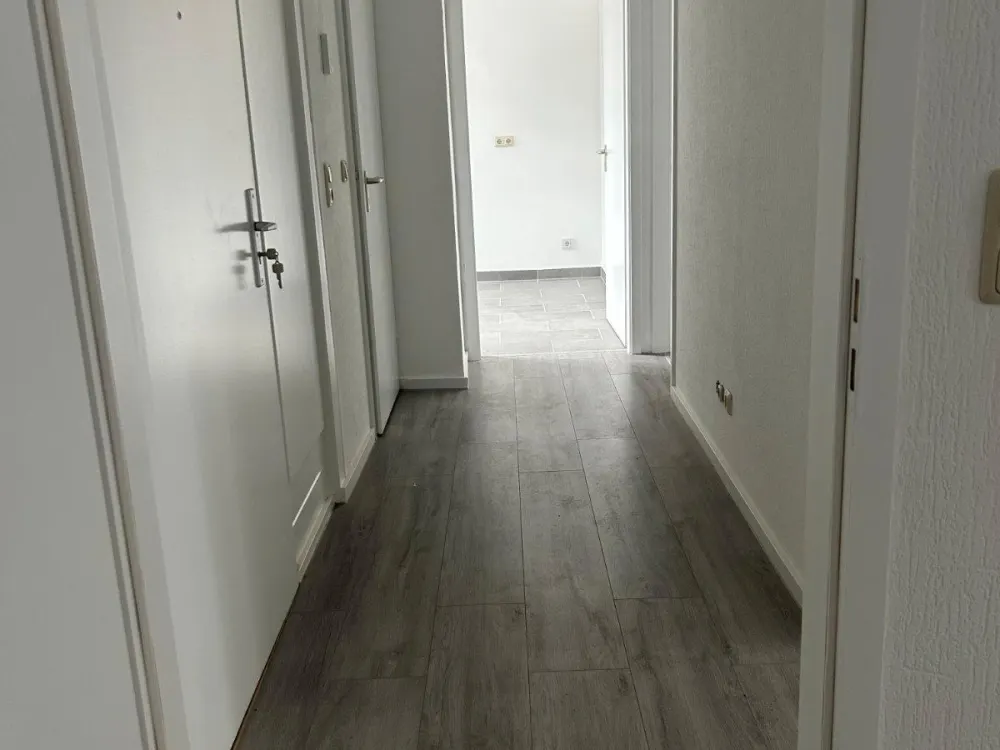 Zentrale 3-Zimmer Wohnung im Altbau