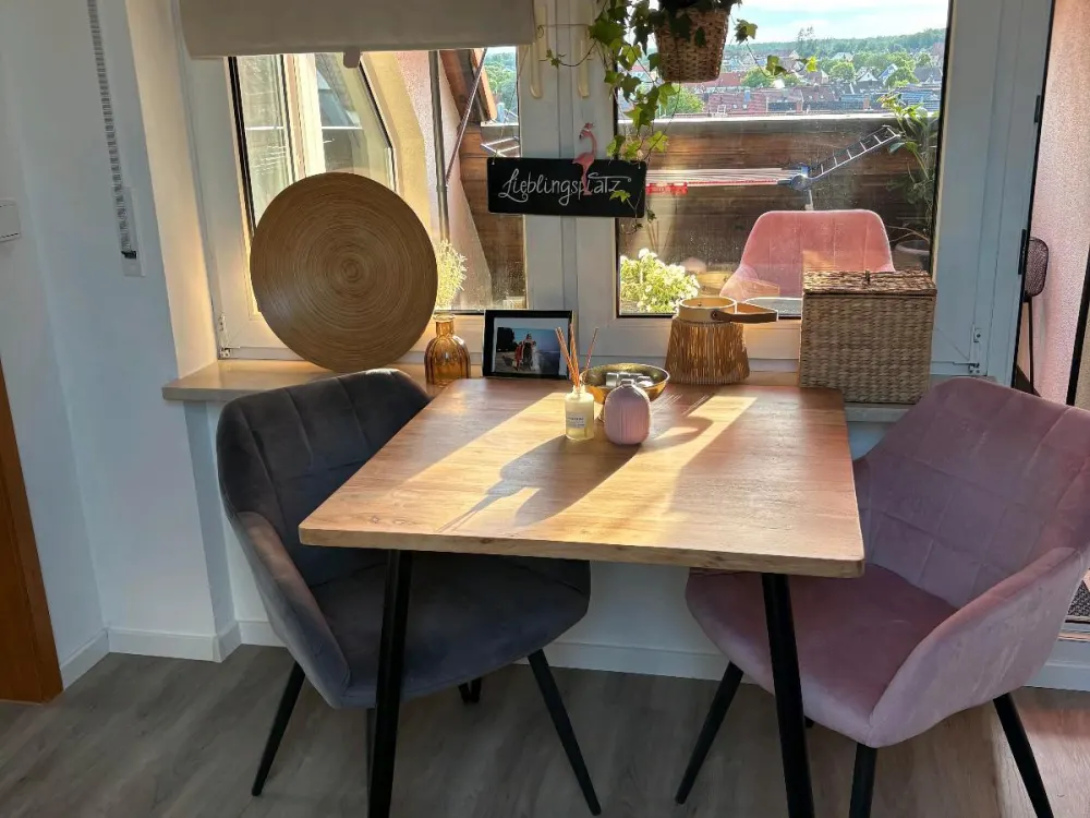Stilvolle Dachgeschosswohnung in Feucht