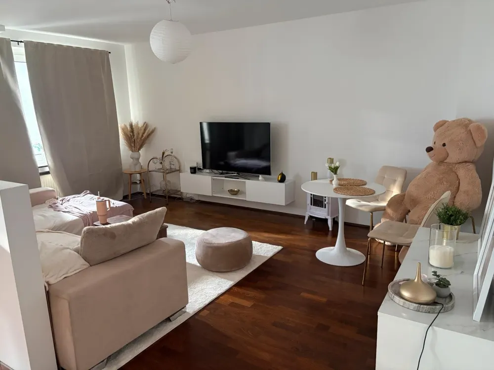 Wohnung direkt am Friedensplatz sucht Nachmieter