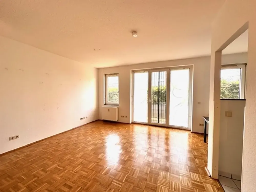KURZFRISTIG ERDGESCHOSS KOMFORT APPARTMENT MIT SCHLAFNISCHE BALKON GARAGE KÜCHENÜBERNAHME MÖGLICH