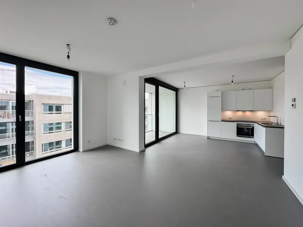 Ideally Equipped Family Apartment on the 6th Floor - QH Colonnades Ready for Occupancy Immediately