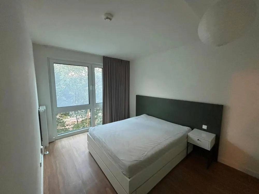 2-Zimmer-Wohnung teilmöbliert inkl. Einbauküche bei S3 Karlshorst