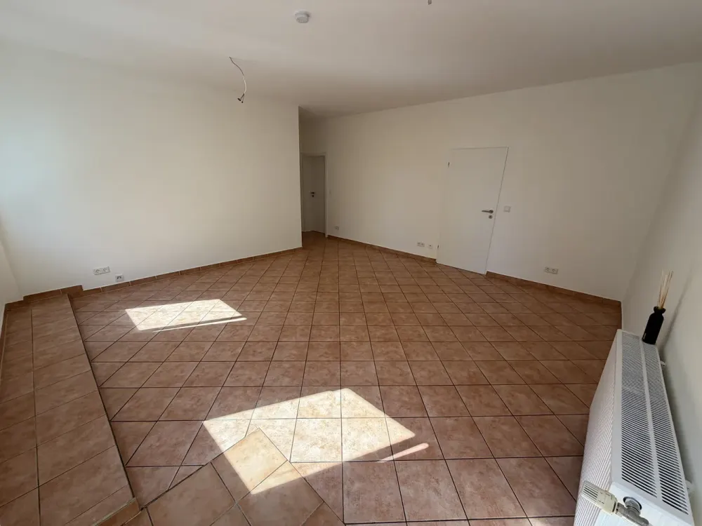 Renovated 3-Room Ground Floor Apartment in Flörsheim