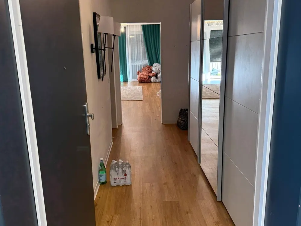 1 Zimmer Wohnung EG mit Balkon