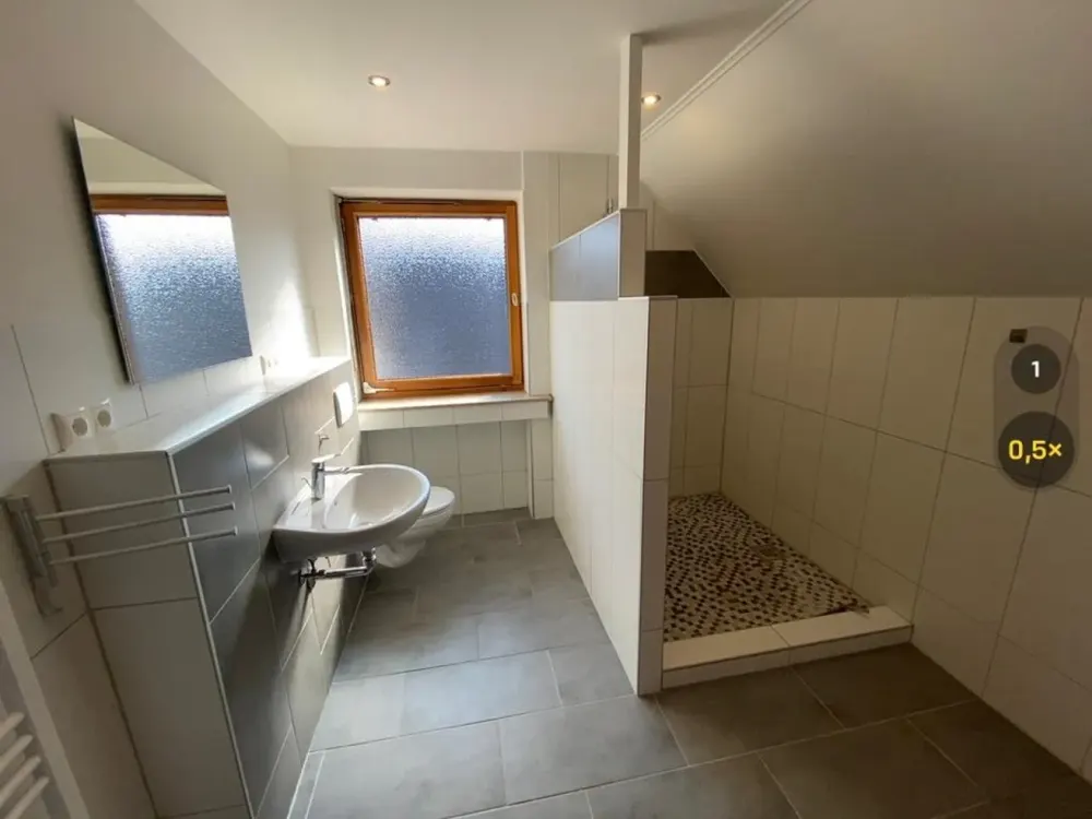 Stylishly Modernized: 3-Room Attic Apartment in Korschenbroich