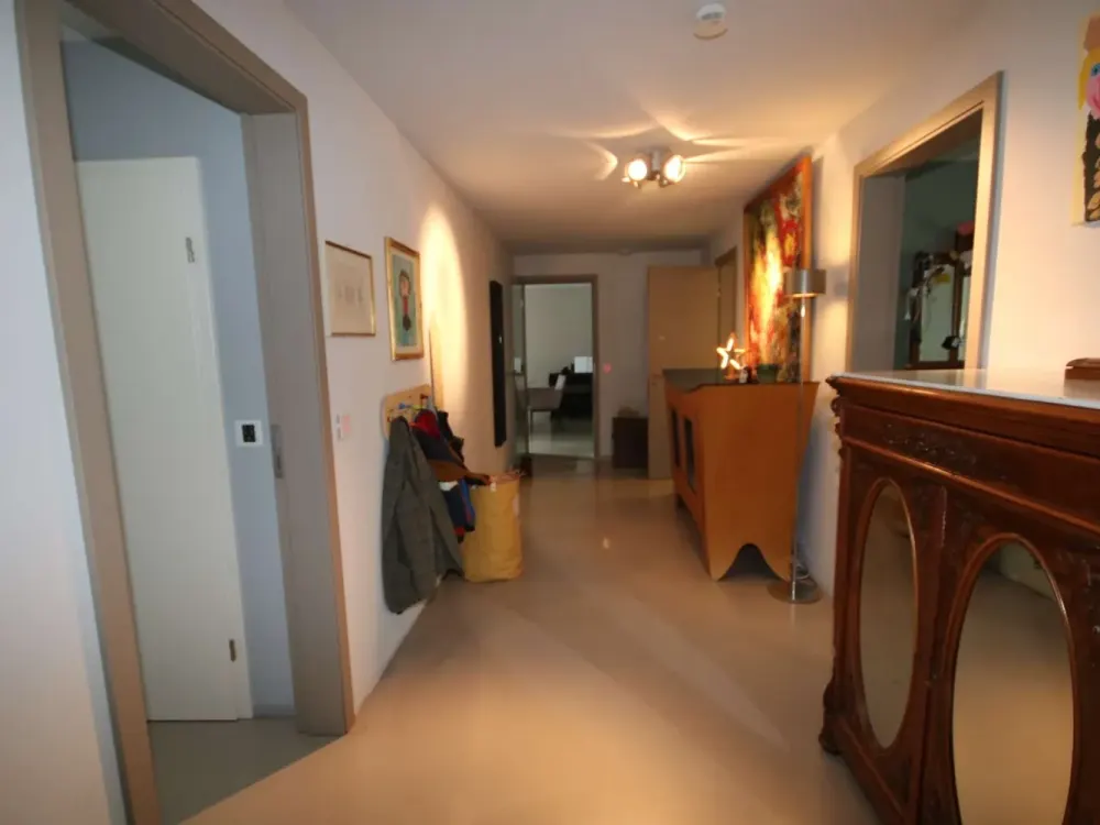***Exklusive 4 1/2 ZW Wohnung im Ostend + EBK und Balkone ***