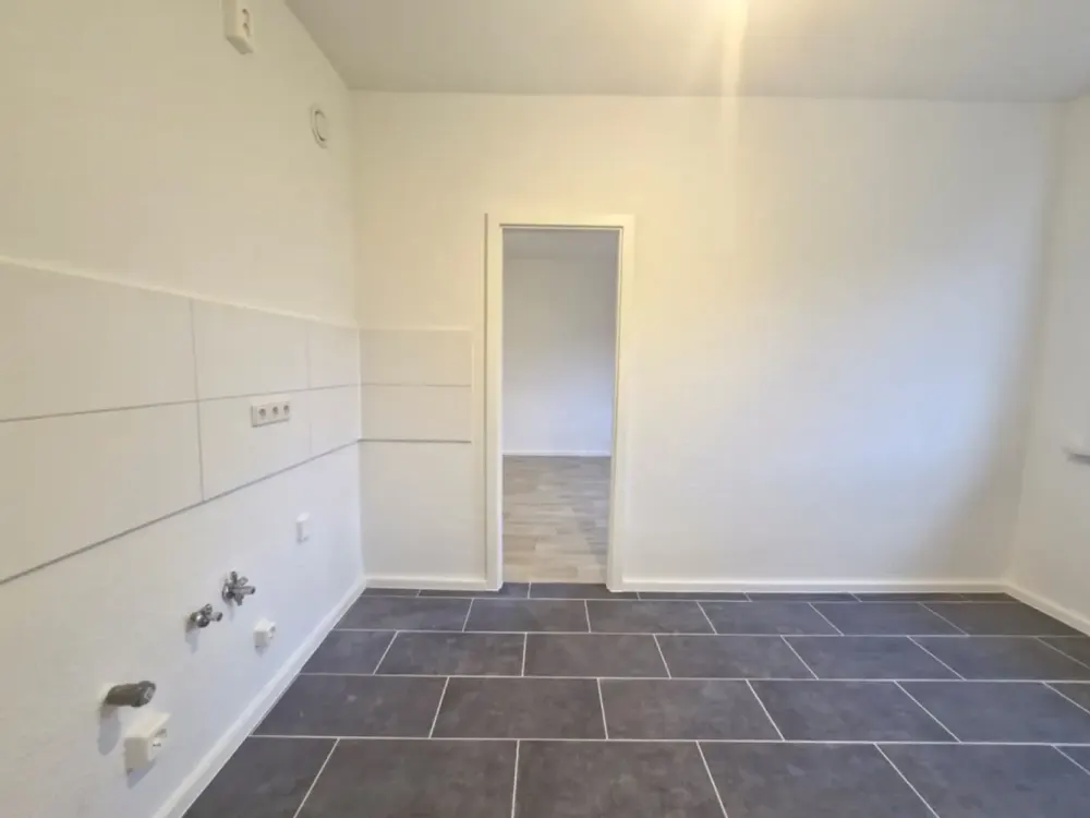 4-Zimmer-Wohnung mit besonderem Schnitt und Abstellraum! Ihr neues Zuhause wartet! 🏠