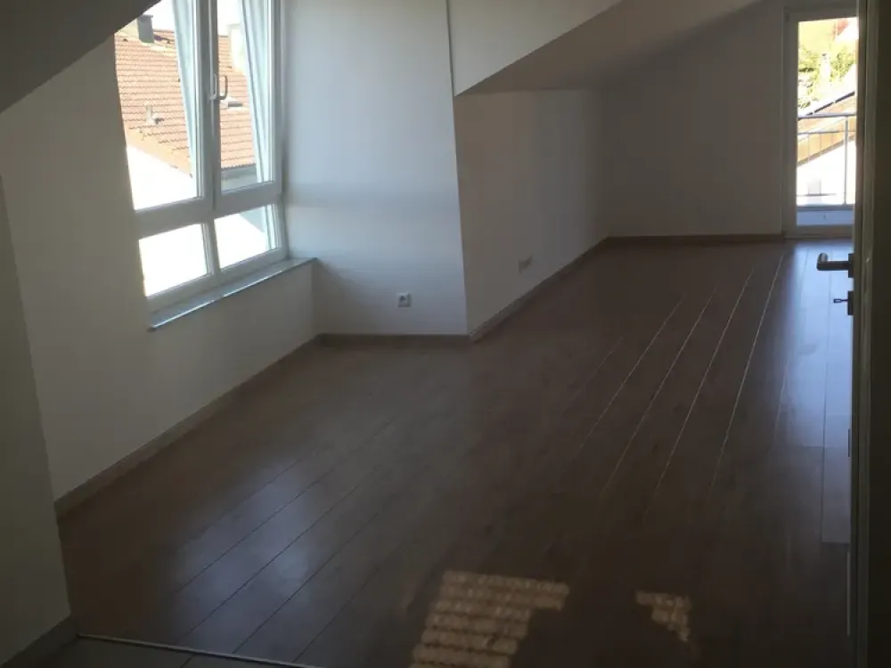 4 Zimmer Wohnung in Dagersheim mit Balkon und Stellplatz, 115 qm, Einbauküche