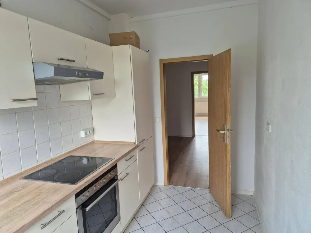 3-Raumwohnung im mit Balkon und EBK sucht neuen Mieter