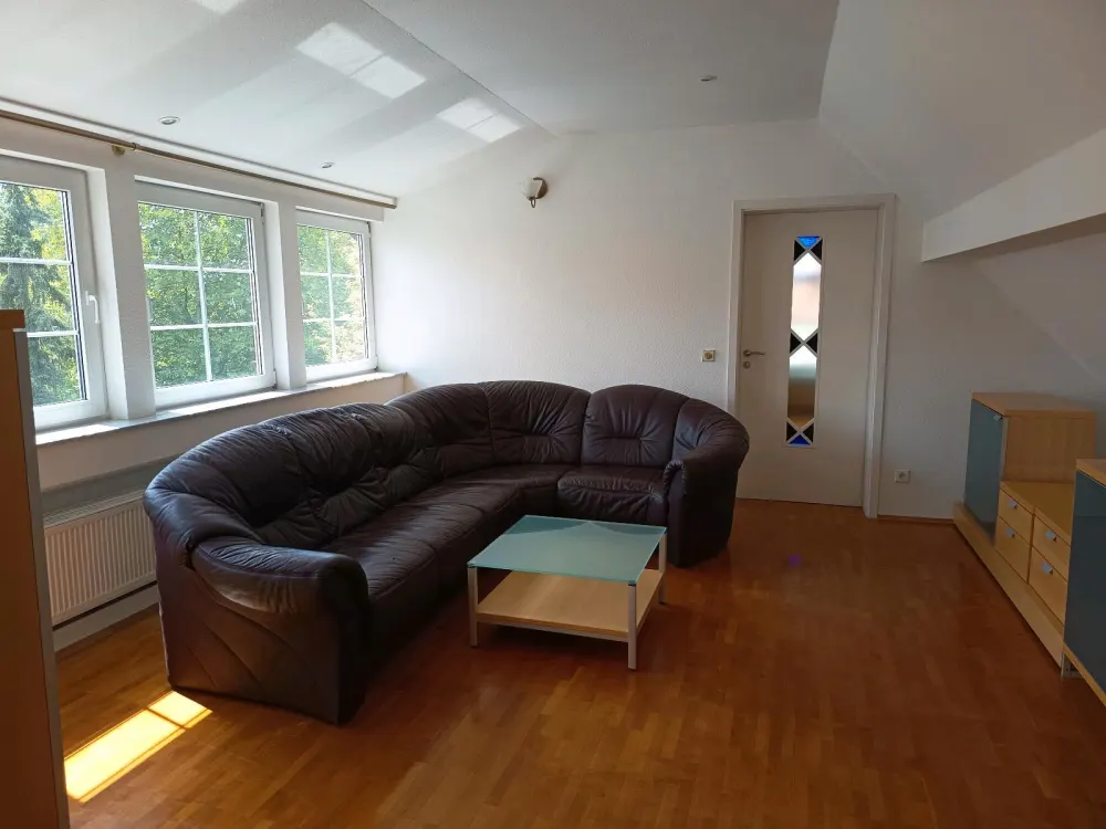 3-Zimmer-Dachgeschosswohnung