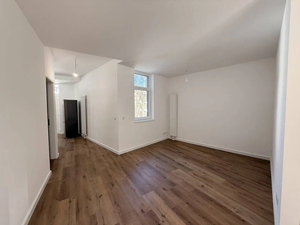 Neubauwohnung mit Balkon in Eilbek!