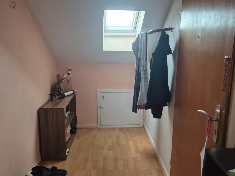 3 ZKB Dachgeschoßwohnung in Vellmar