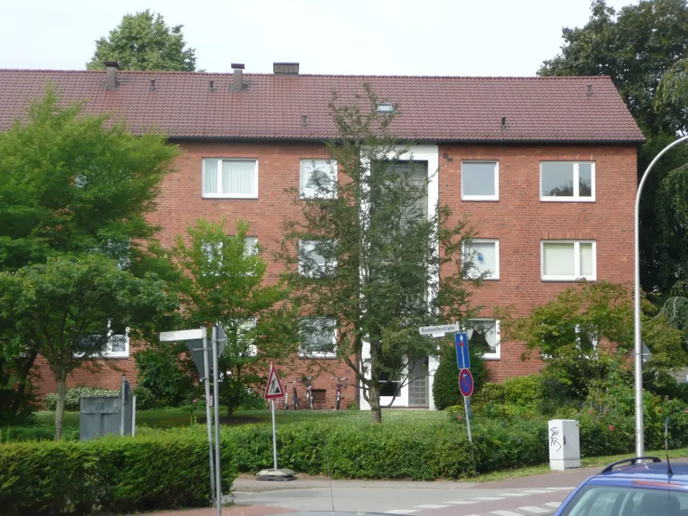 Schöne 3-Zi.Wohnung in Pinneberg zu vermieten.