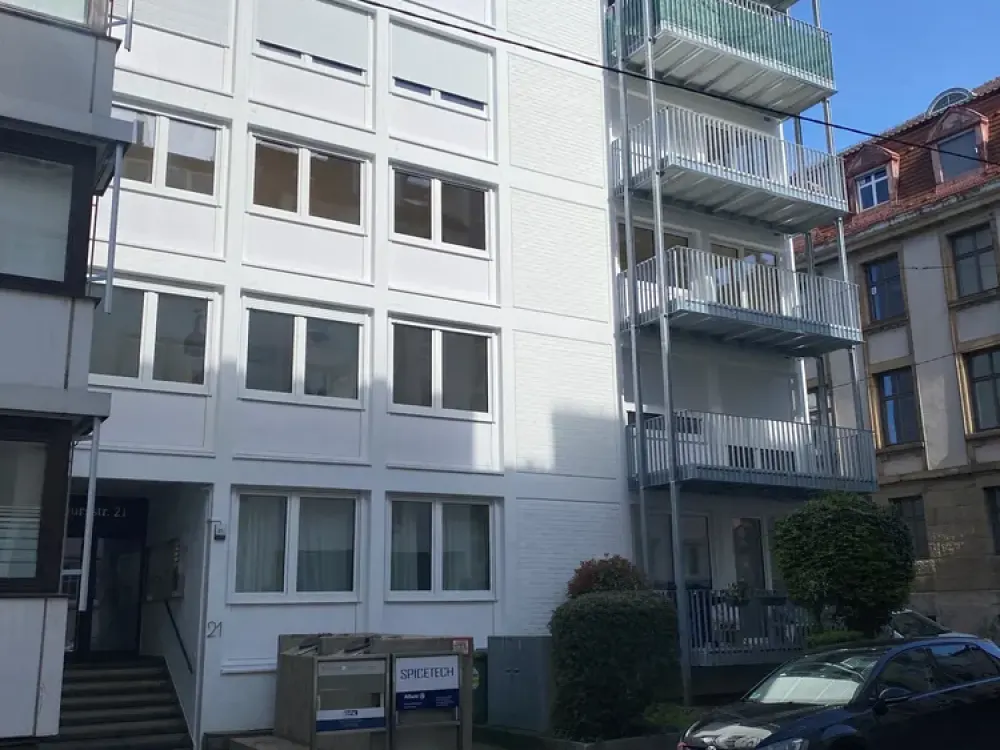 Geräumige 4 Zimmer-Wohnung in Stgt-Mitte
