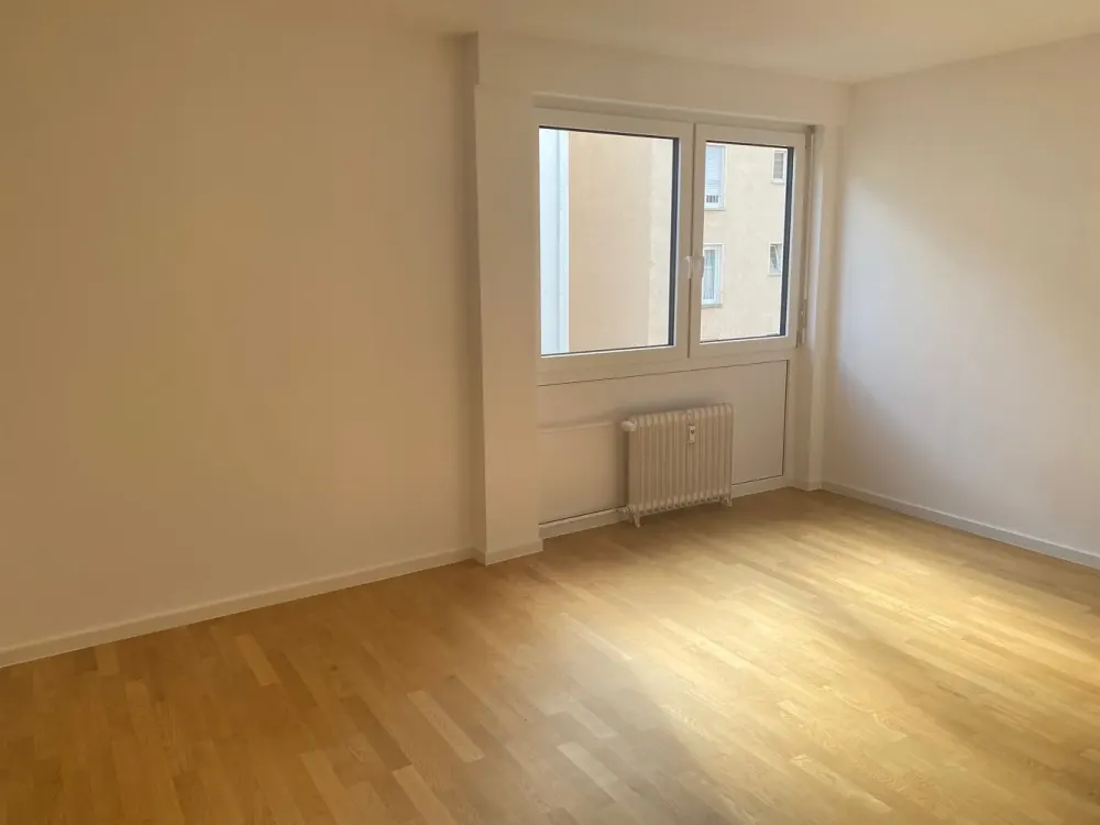 Geräumige 4 Zimmer-Wohnung in Stgt-Mitte
