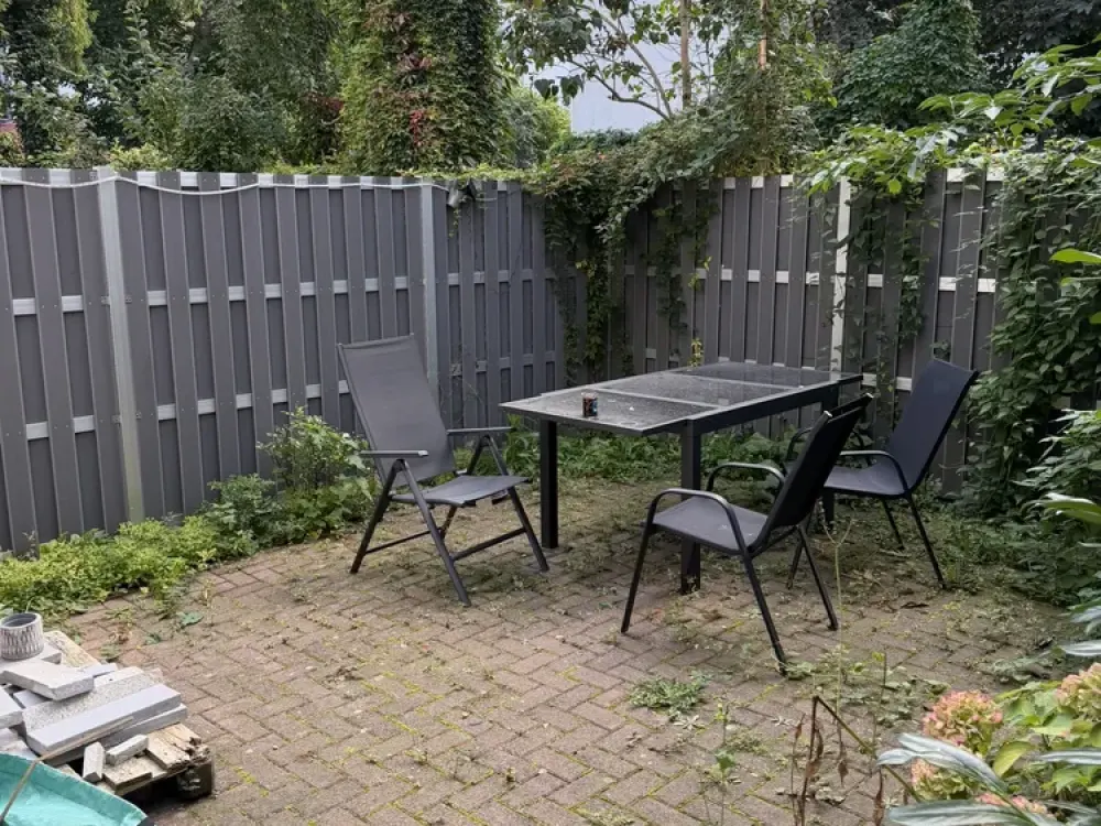 شقة أرضية ساحرة في KTV مع شرفة وتراس خاص