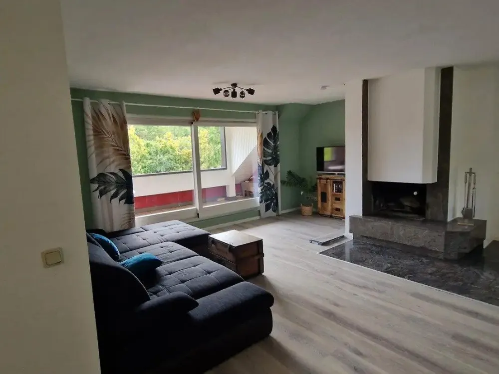 4 Zimmer Wohnung - möbliertes Wohnen auf Zeit / Befristung