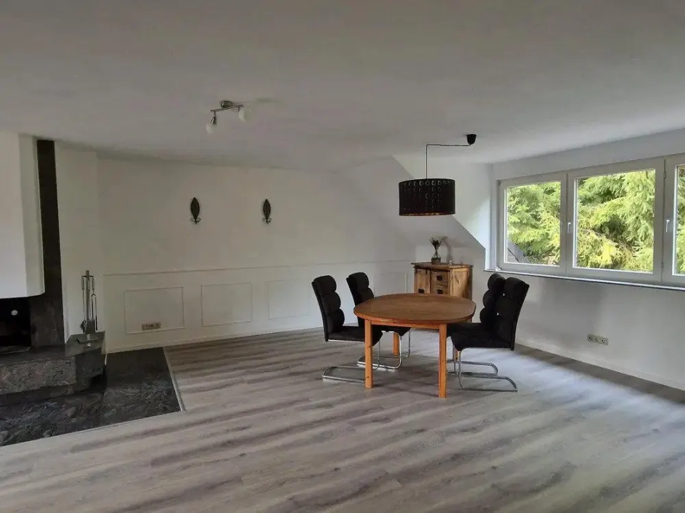 4 Zimmer Wohnung - möbliertes Wohnen auf Zeit / Befristung