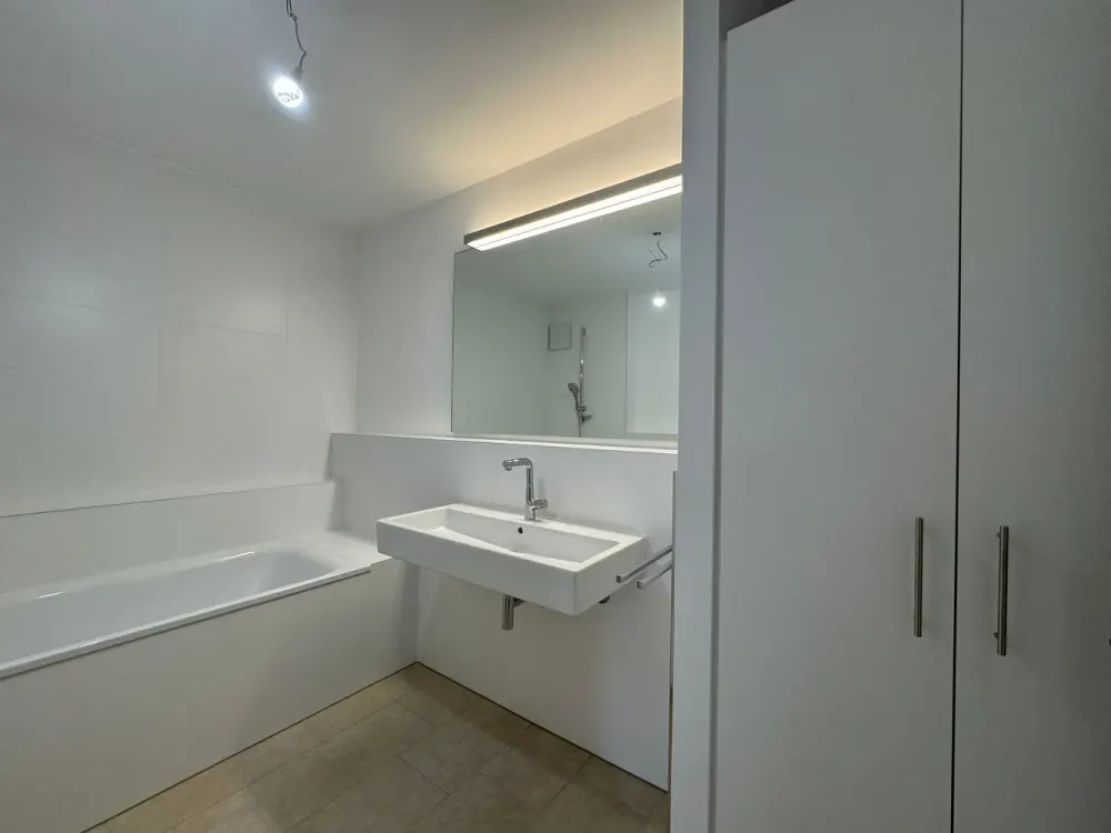 Geräumige 4-Zimmer-Wohnung mit hochwertiger Ausstattung