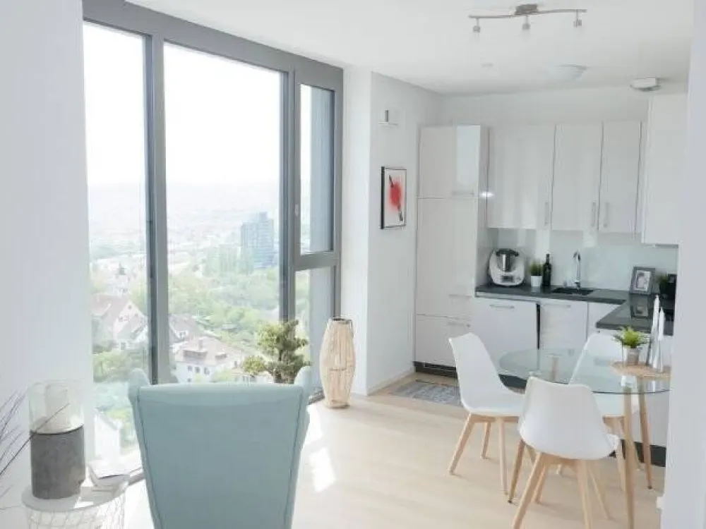 Außergewöhnlicher Ausblick: 2-Zimmer-Wohnung im höchsten Wohnhaus Stuttgarts