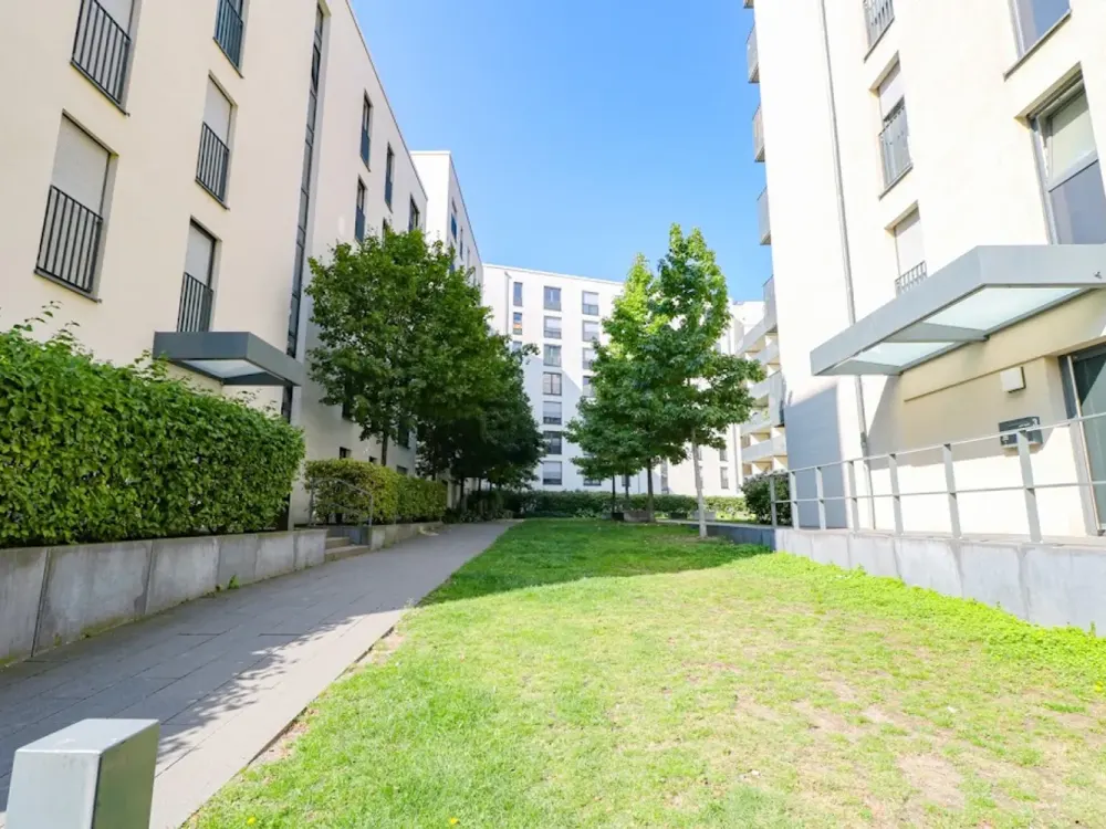 Perfekt geschnittene 2-Zi-Wohnung mit großem Balkon im Stadtcarée „Malibou“