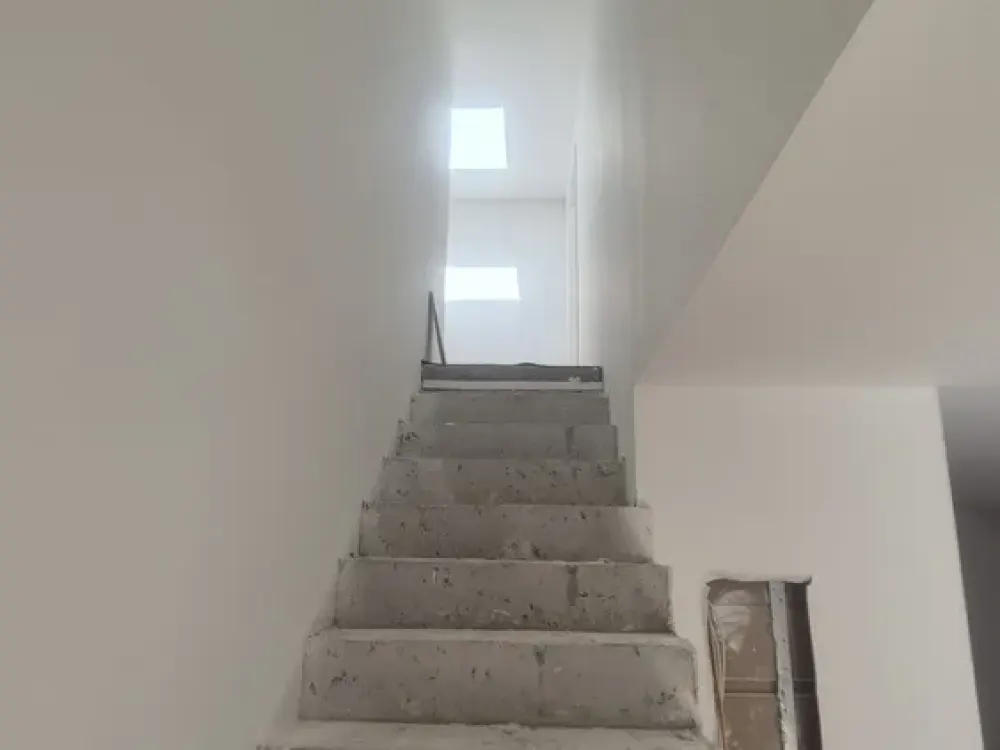 ATTENTION!!! Exklusive Maisonette 4-Zimmer Wohnung mit Balkon und EBK in Neuberg #14