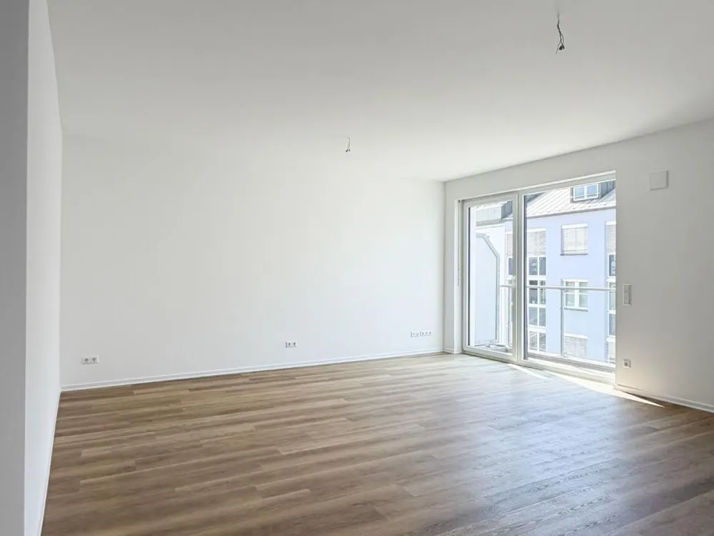 Moderne 2-Raum Wohnung mit Balkon im Zentrum-West