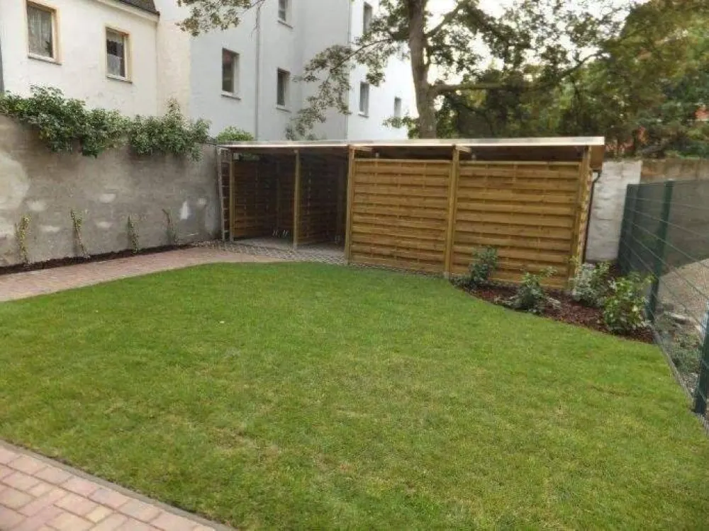Schön sanierte 2-Z-WE mit Balkon, Fußbodenheizung und hochwertiger EBK