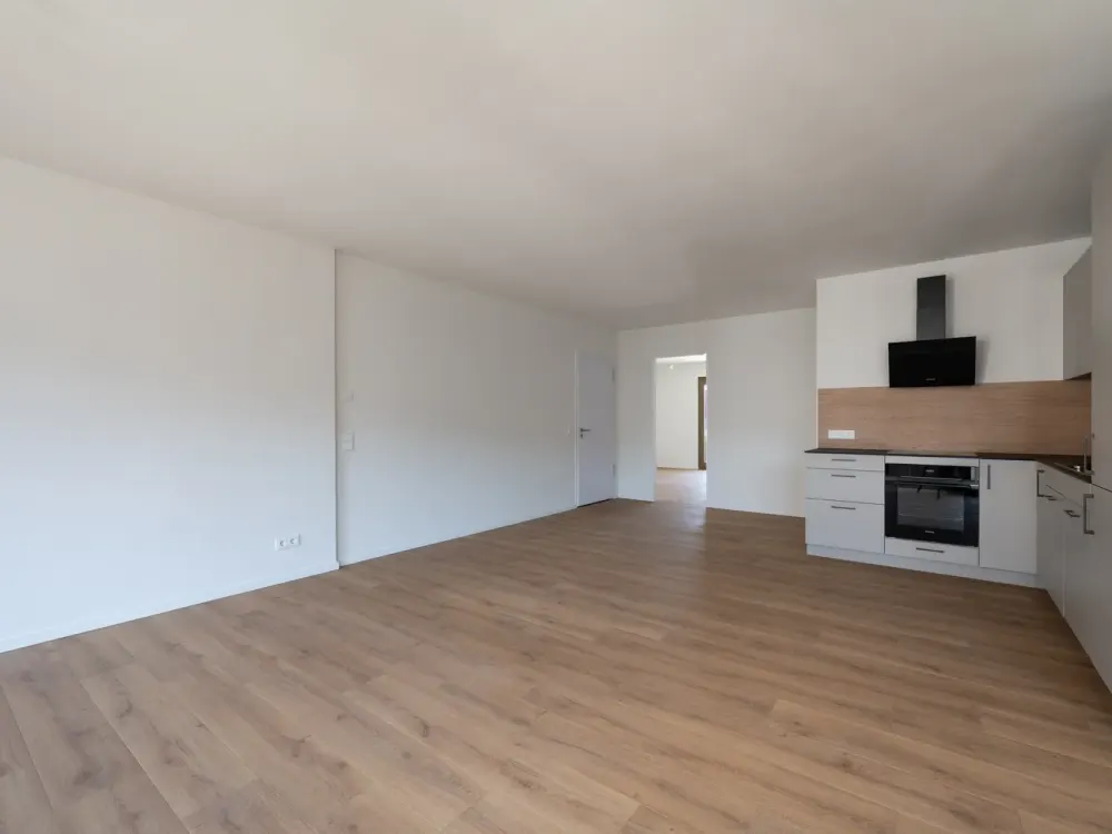 Modern & großzügig: 4 Zimmer mit zwei Balkonen in urbaner Lage