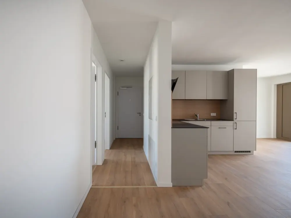 Modern & großzügig: 4 Zimmer mit zwei Balkonen in urbaner Lage