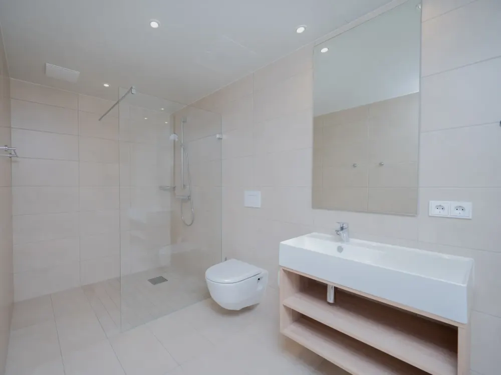 Modern & großzügig: 4 Zimmer mit zwei Balkonen in urbaner Lage
