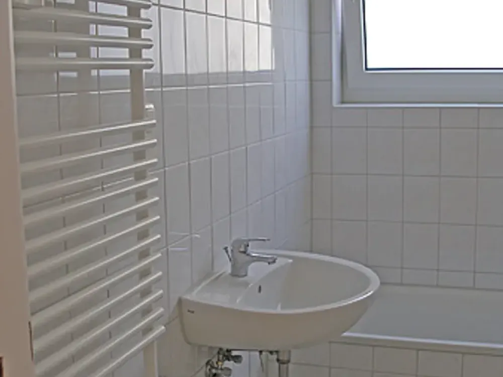 *Haus mit Aufzug* - 4 ZKB am Baunsberg