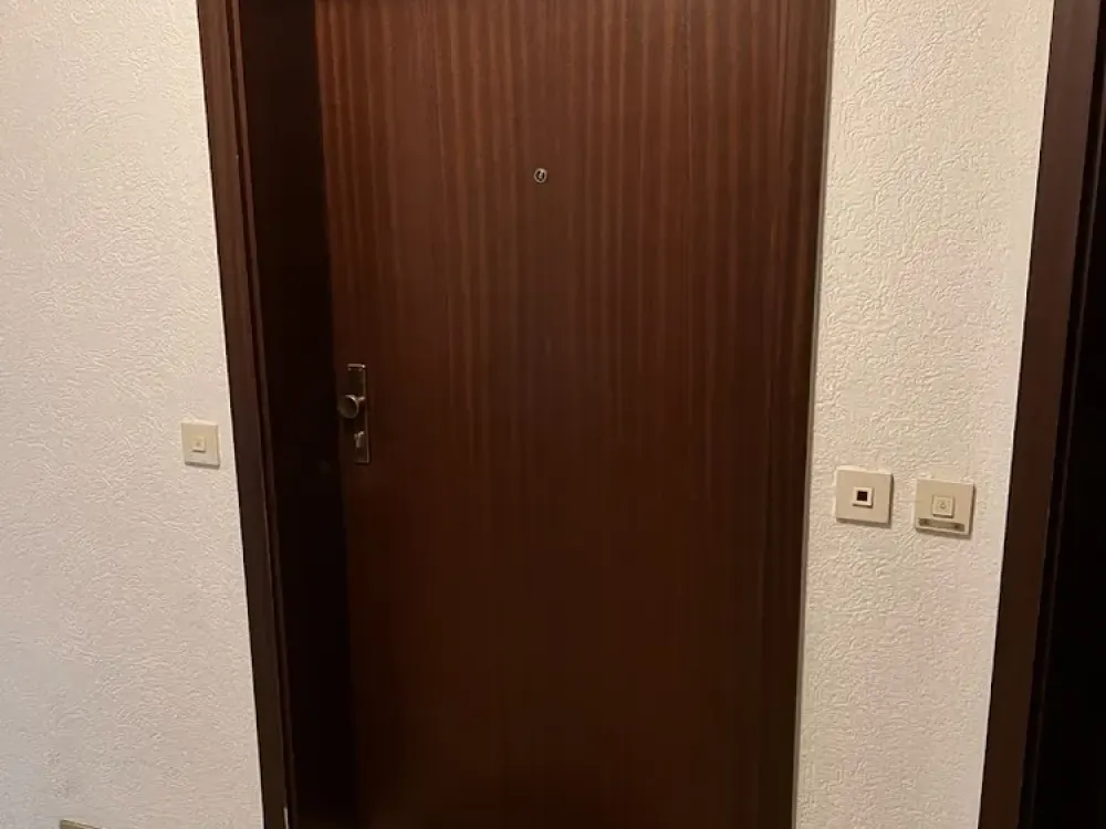 Renovierte 1-Zimmerwohnung mit Balkon & PKW-Stellplatz in Pinneberg