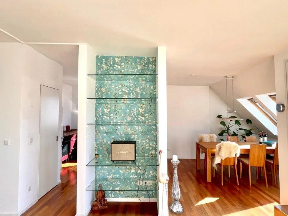 Wunderschöne Dachgeschoßwohnung in Hamburg Eimsbüttel
