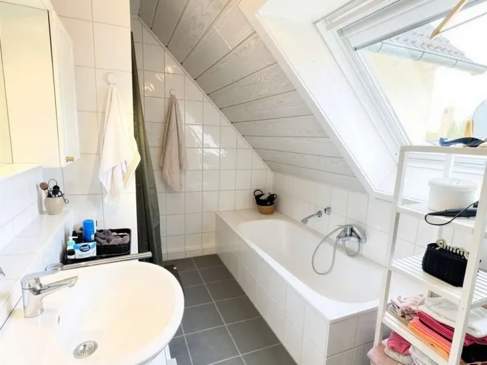 Modern 2-Room Studio Apartment