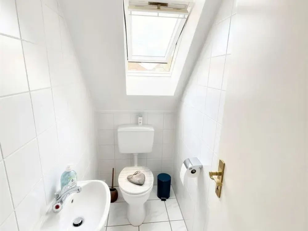 Modern 2-Room Studio Apartment