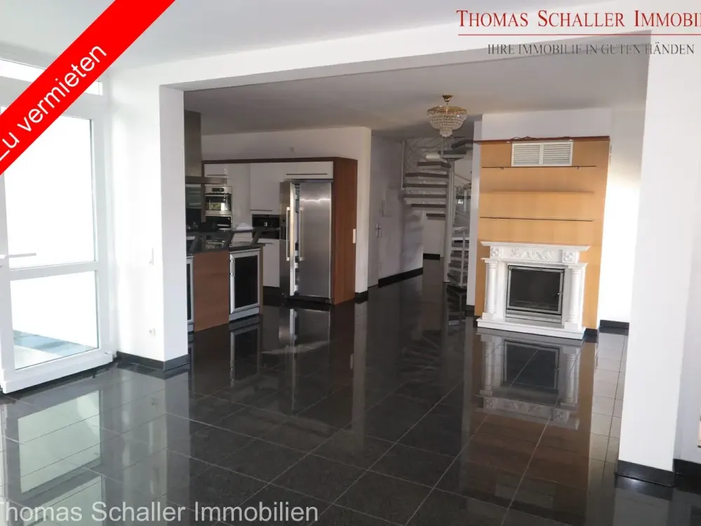 Exklusives Penthouse mit 240 m² - in bester Lage