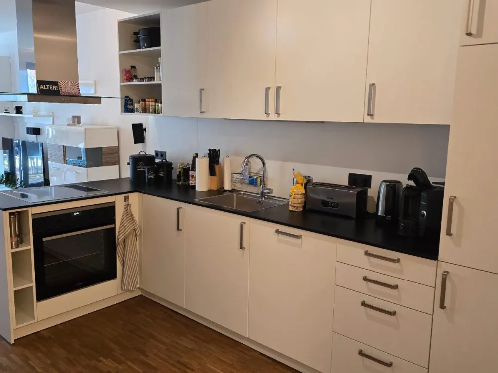Moderne 2-Raumwohnung in toller Lage in der Neustadt abzugeben