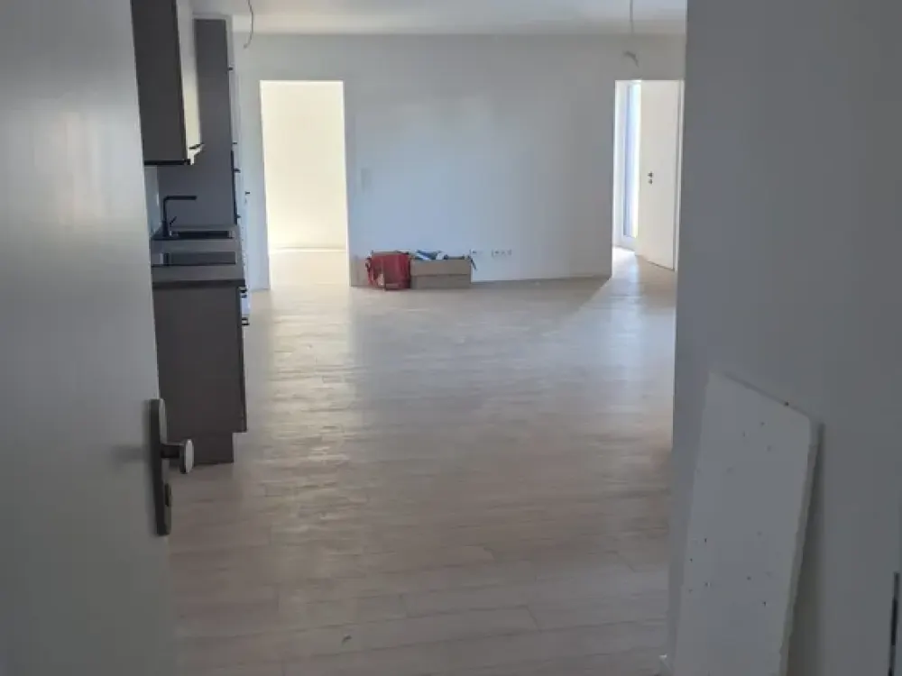 Exklusiv 3-Raum-Wohnung mit Küche, in Neuberg #6