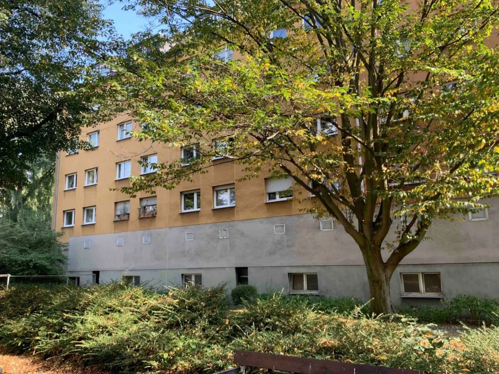 47604/75 Modernisierte 2-Zimmer-Wohnung mit Balkon in Köln-Weidenpesch