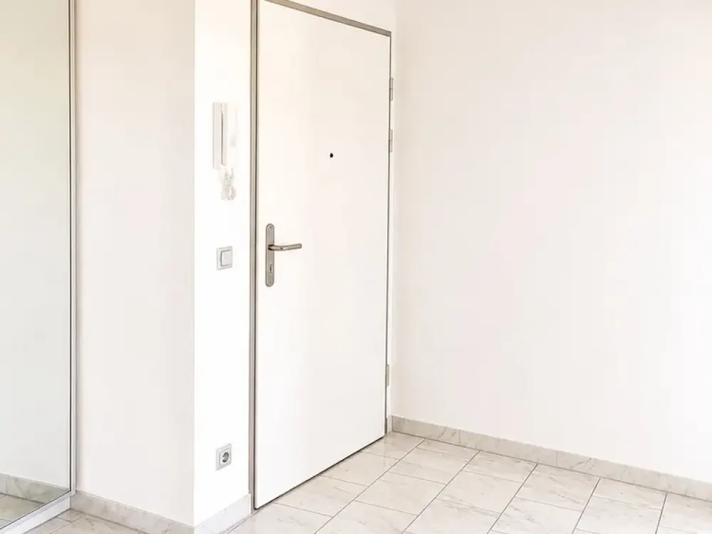 Lichtdurchflutete 3-Zimmer-Dachgeschosswohnung mit zwei Balkonen in Saarbrücken