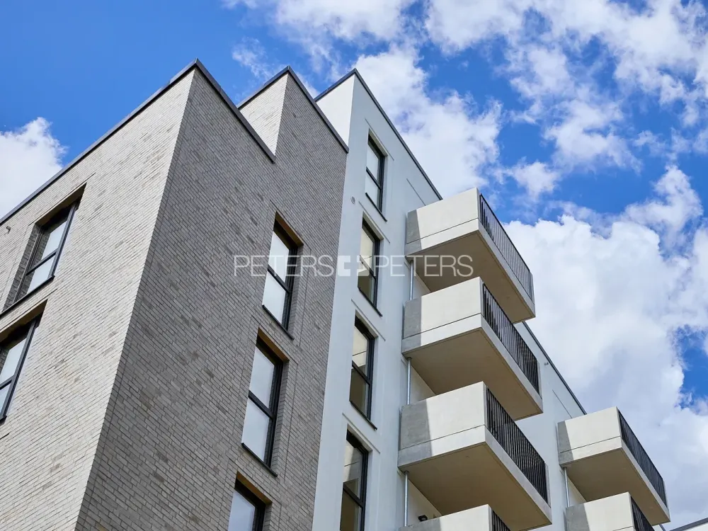 + Neubauwohnung in der Endetage in Rothenburgsort + Urban.Isle +