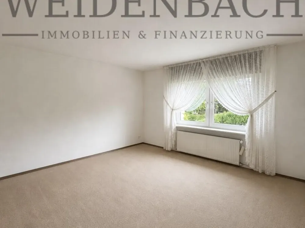 Ruhig wohnen, zentral leben, charmante 2-Zimmer-Wohnung mit Balkon